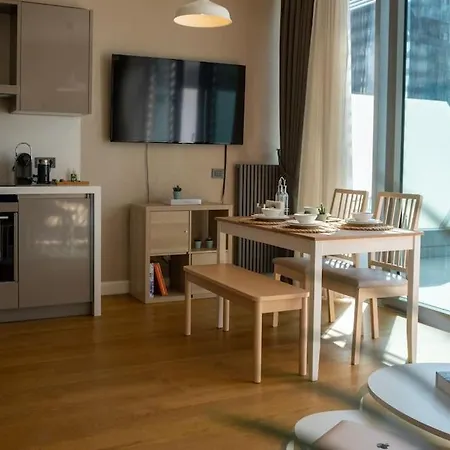 Skyland Luxury Tower 1+1 With Terrace * اسطنبول