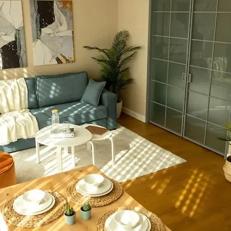 Skyland Luxury Tower 1+1 With Terrace * Istanbul